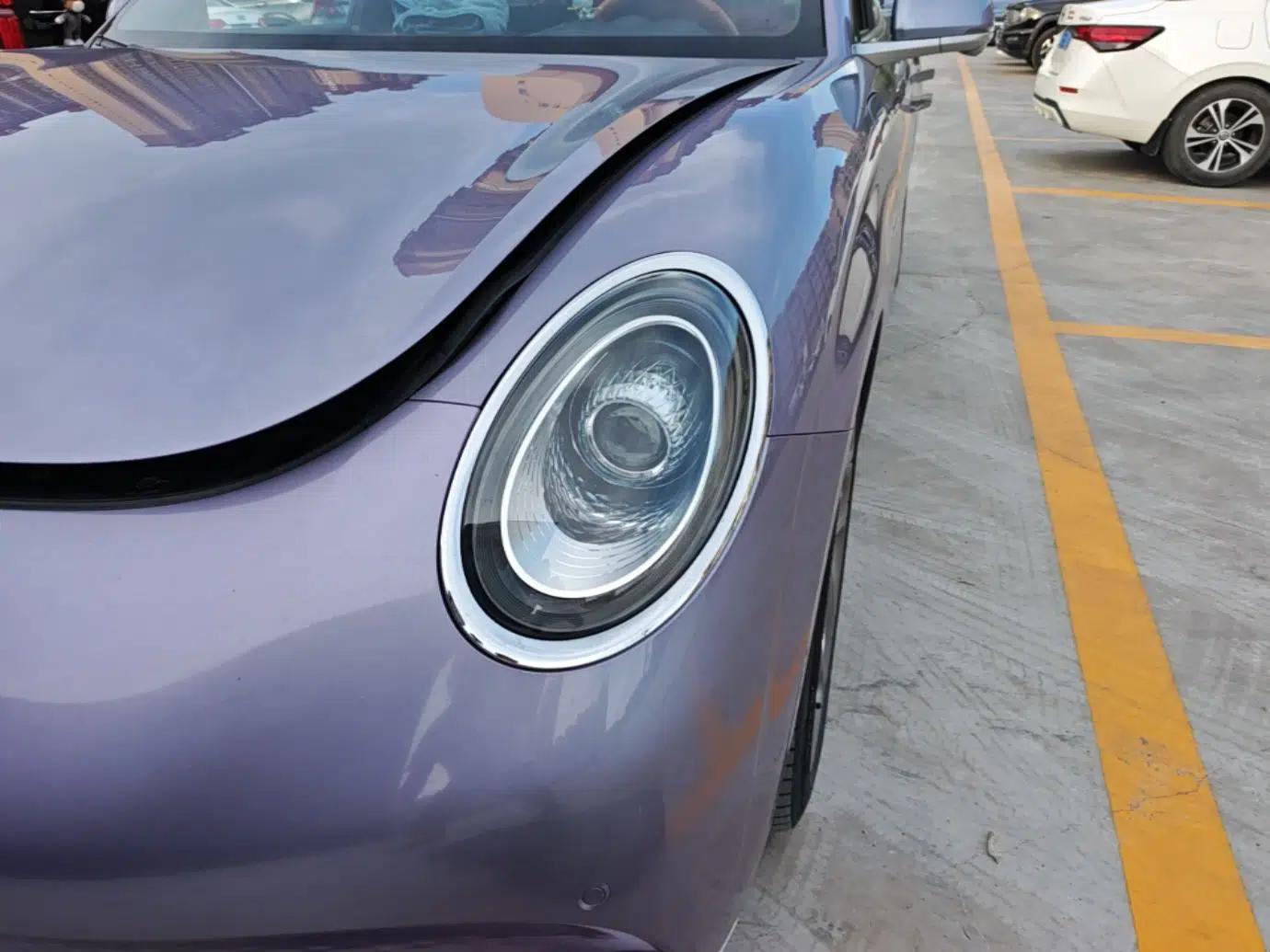 ORA Lightning Cat 2022 555 km Luxury Edition — миниатюра 9
