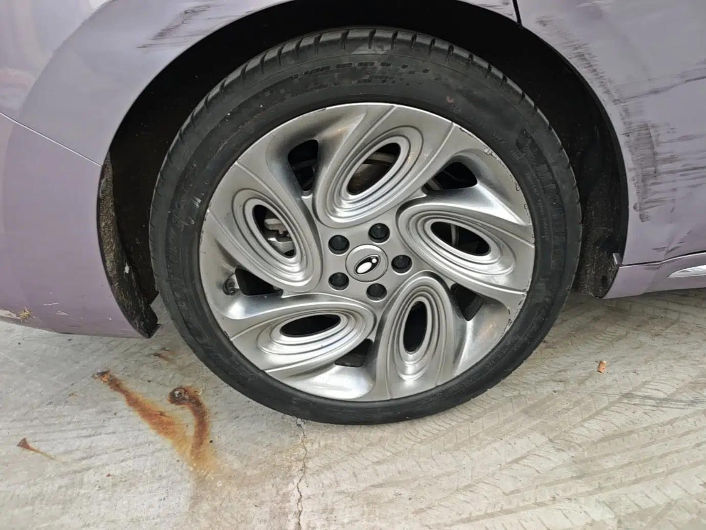 ORA Lightning Cat 2022 555 km Luxury Edition — миниатюра 10