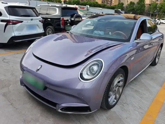 ORA Lightning Cat 2022 555 km Luxury Edition