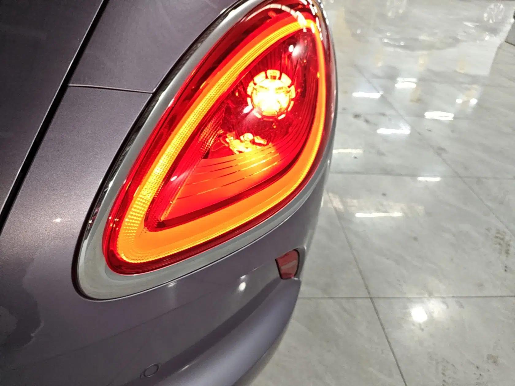 ORA Lightning Cat 2022 555 km Luxury Edition — миниатюра 7