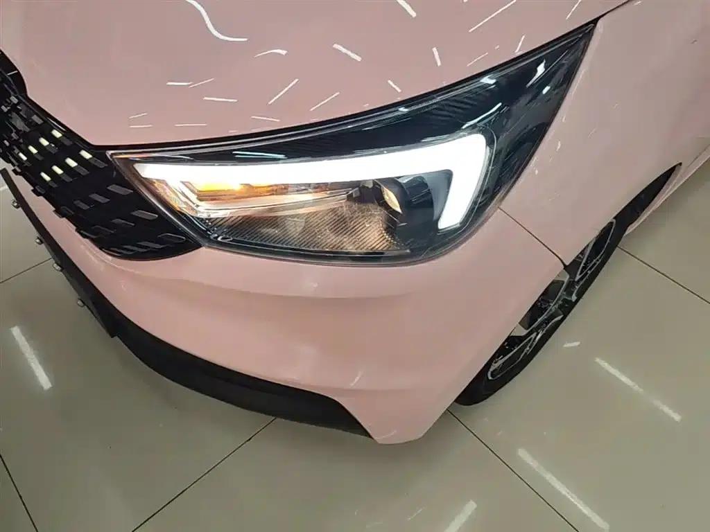 Yizhi EV3 2023 Youth Edition 251KM Standard Model — миниатюра 24