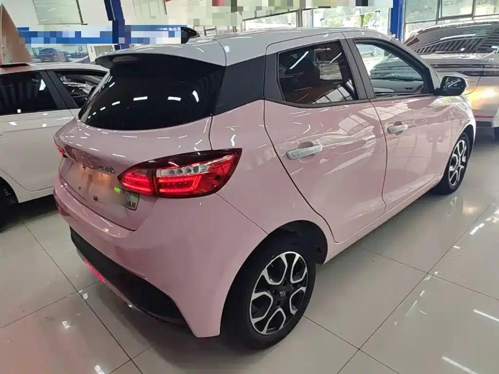 Yizhi EV3 2023 Youth Edition 251KM Standard Model — миниатюра 7