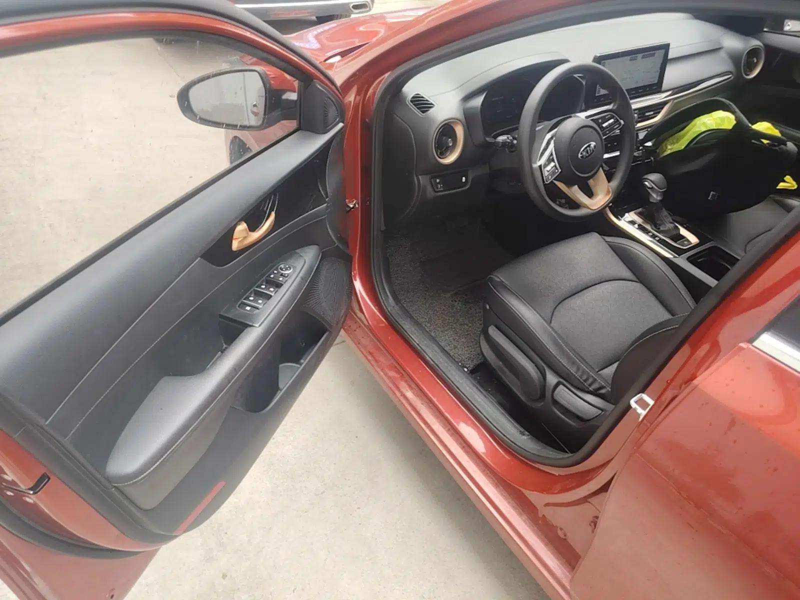 Kia K3 2019 1.5L CVT Smart Connectivity Version — миниатюра 19