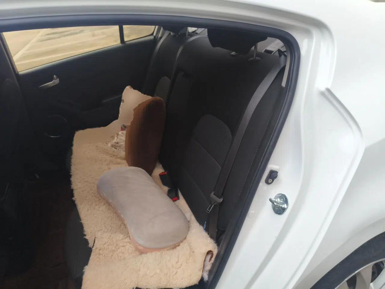 Kia K3 2016 1.6L Automatic GLS — миниатюра 18