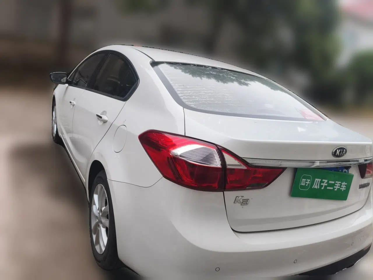 Kia K3 2016 1.6L Automatic GLS — миниатюра 4