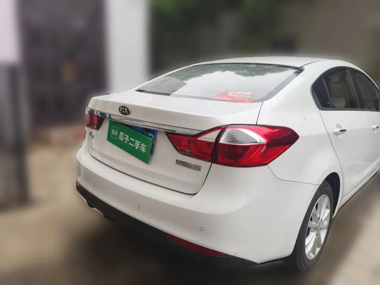 Kia K3 2016 1.6L Automatic GLS — миниатюра 5