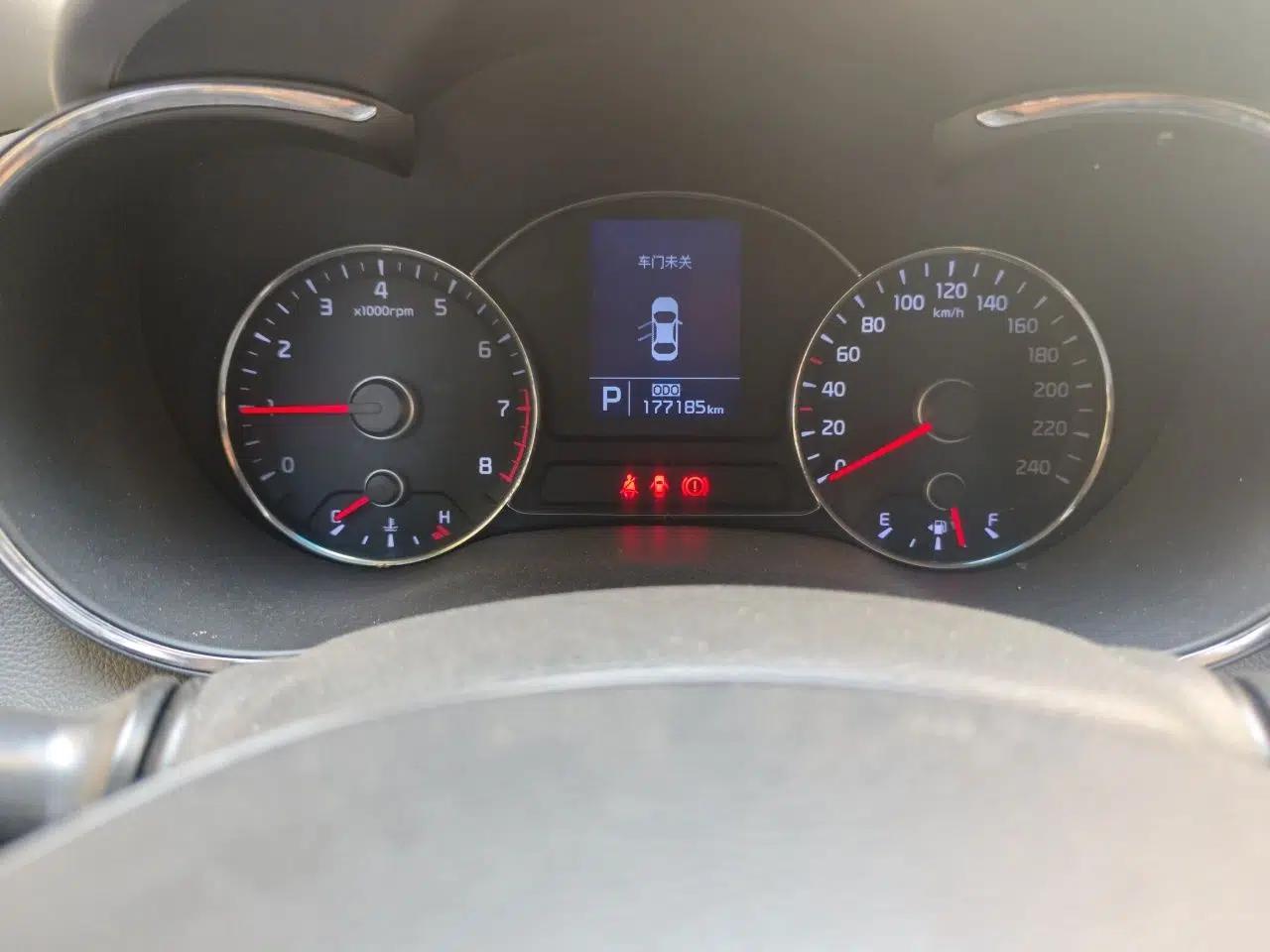 Kia K3 2013 1.6L Automatic GL — миниатюра 13