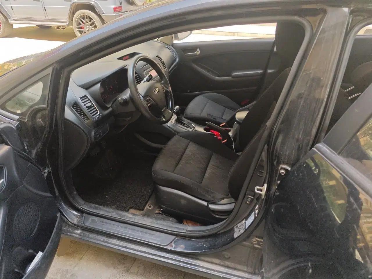 Kia K3 2013 1.6L Automatic GL — миниатюра 17