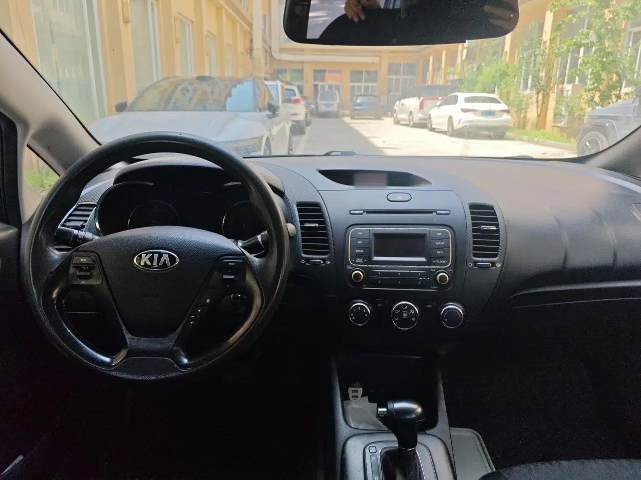 Kia K3 2013 1.6L Automatic GL — миниатюра 10