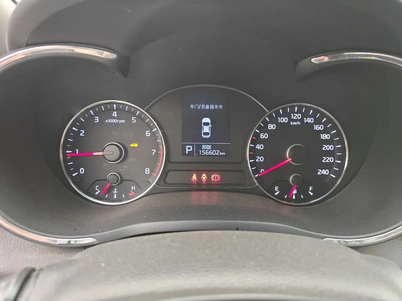 Kia K3 2013 1.6L Automatic GL — миниатюра 12