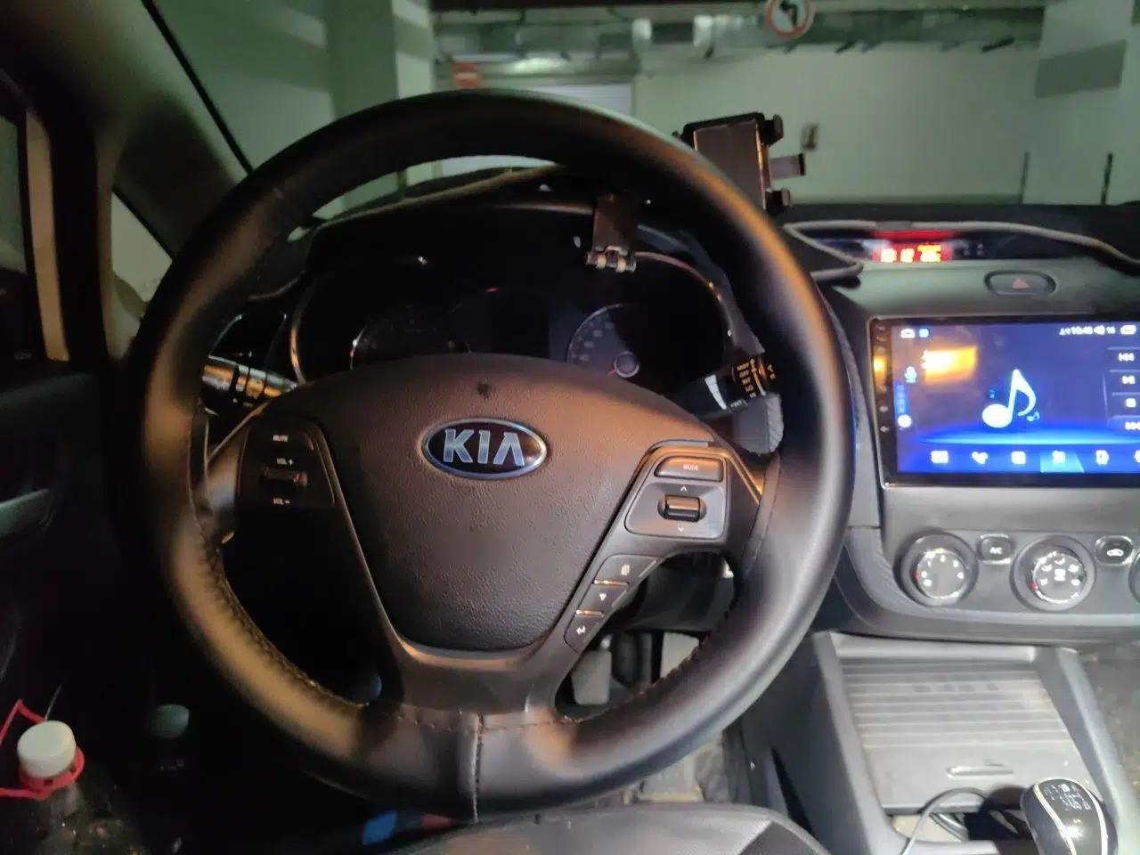 Kia K3 2015 1.6L Manual GLS — миниатюра 11