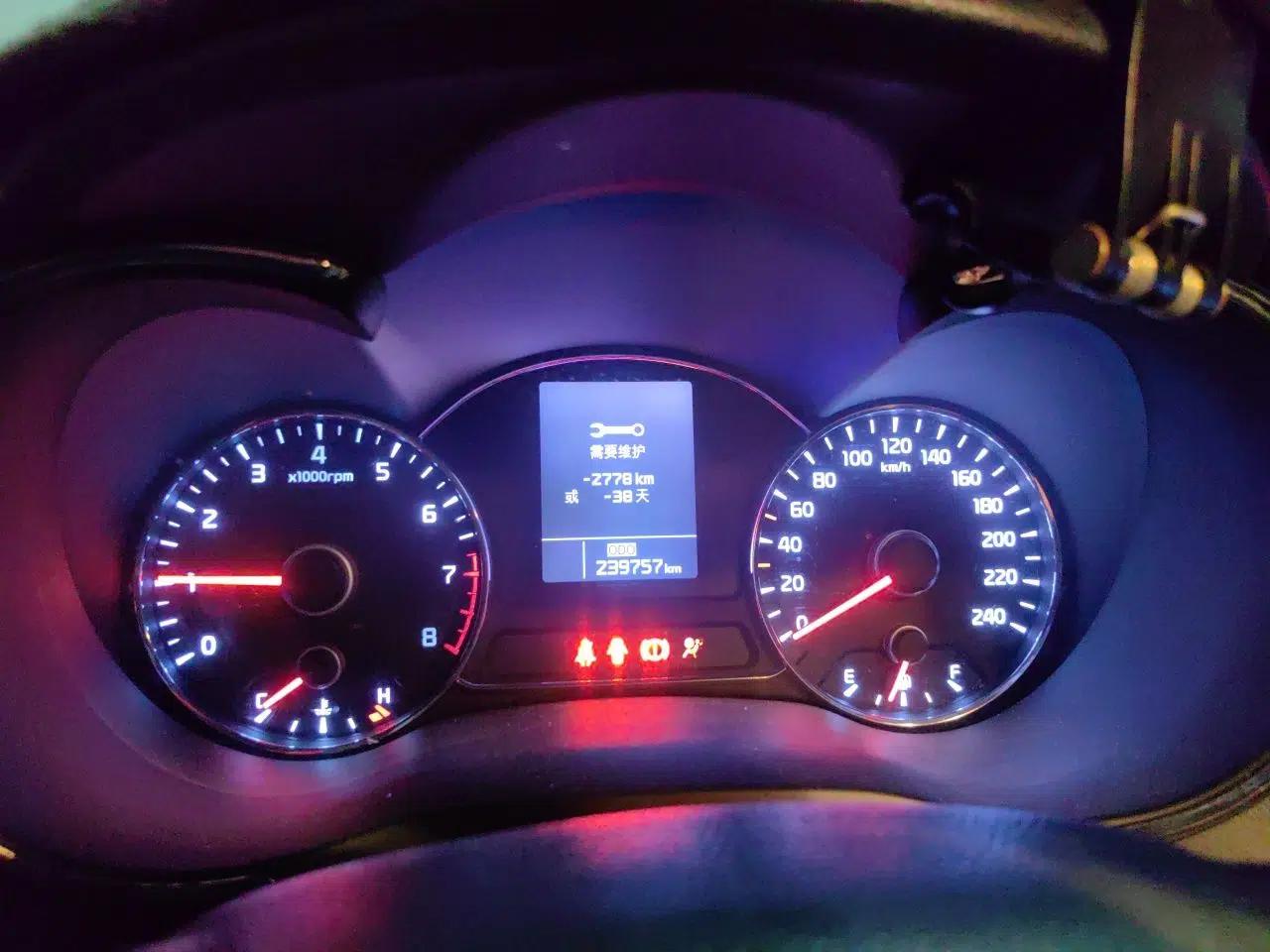 Kia K3 2015 1.6L Manual GLS — миниатюра 12