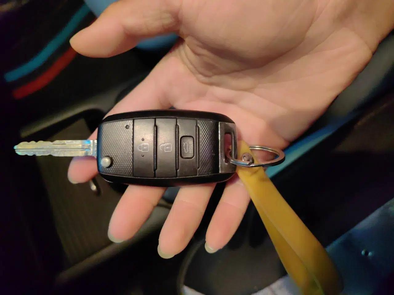 Kia K3 2015 1.6L Manual GLS — миниатюра 9