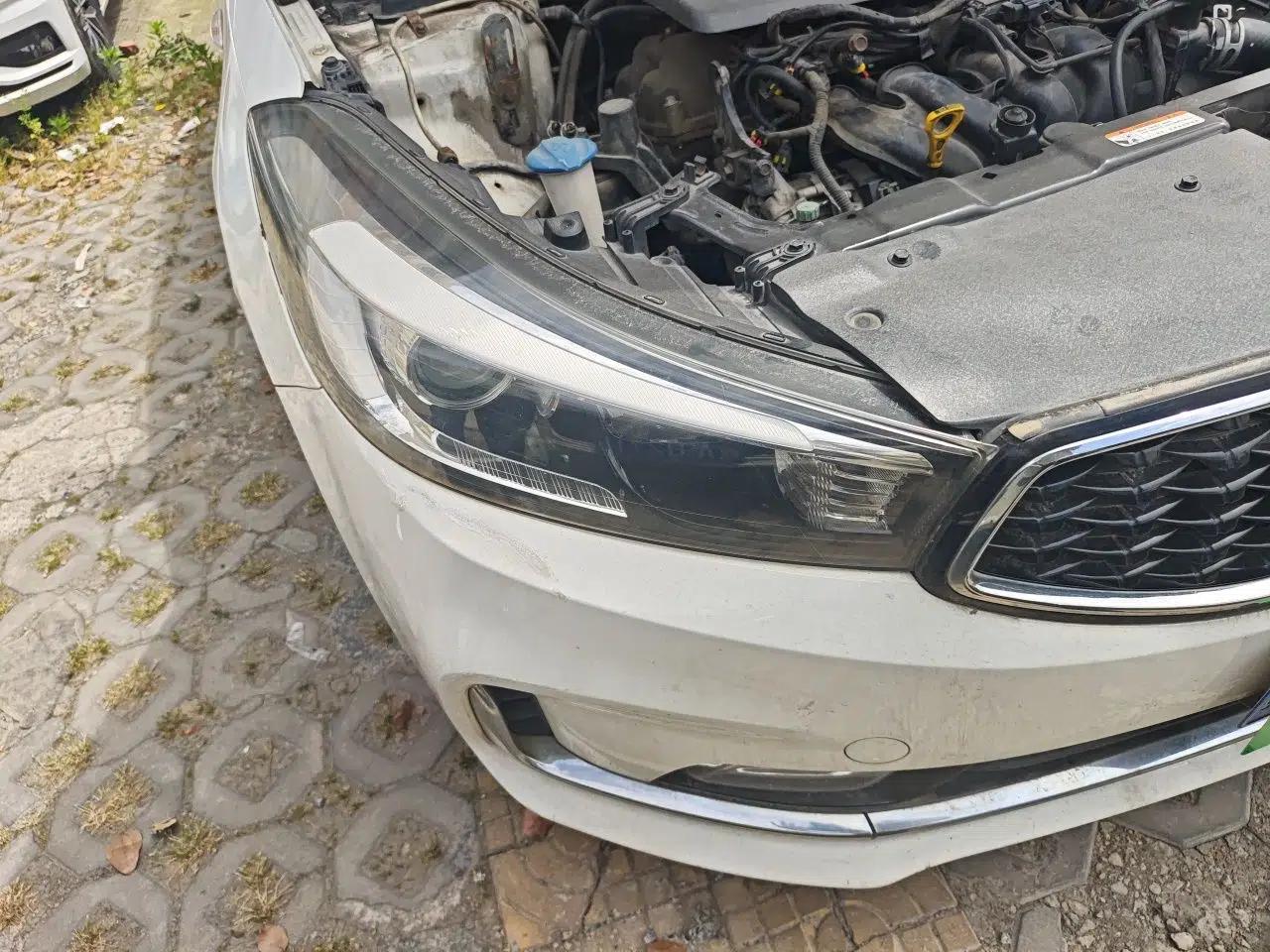 Kia K3 2016 1.6L Manual GL — миниатюра 7