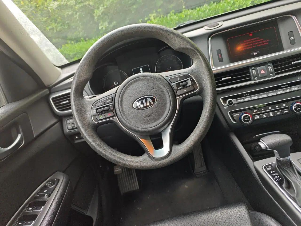 Kia K5 2016 2.0L Hybrid GLS — миниатюра 11