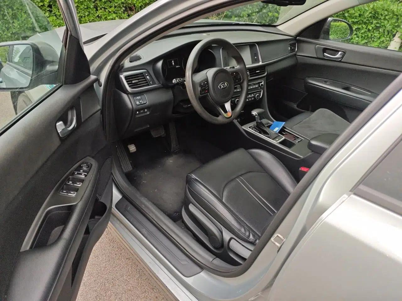 Kia K5 2016 2.0L Hybrid GLS — миниатюра 17