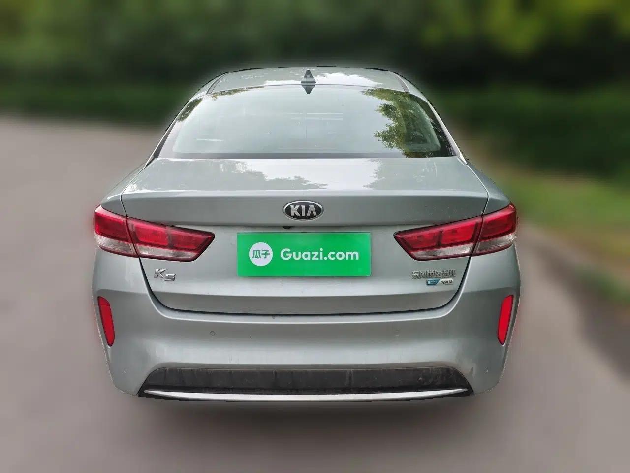 Kia K5 2016 2.0L Hybrid GLS — миниатюра 5
