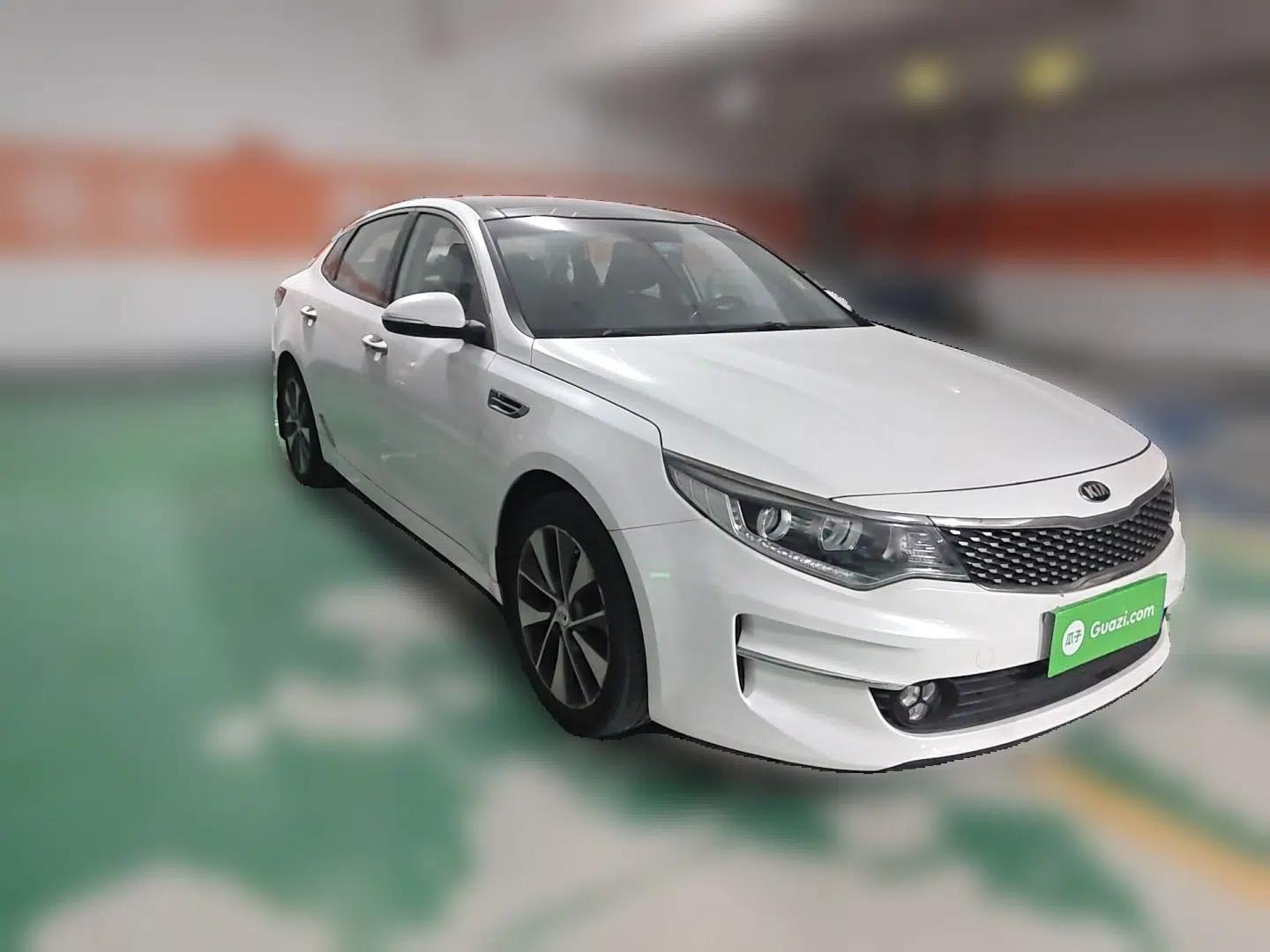Kia K5 2016 2.0L Automatic LUX — миниатюра 3