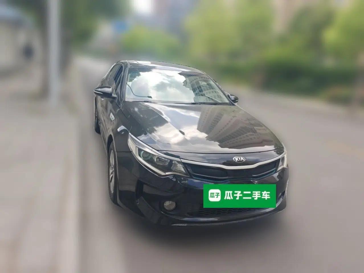 Kia K5 2016 2.0L Hybrid GLS — миниатюра 3