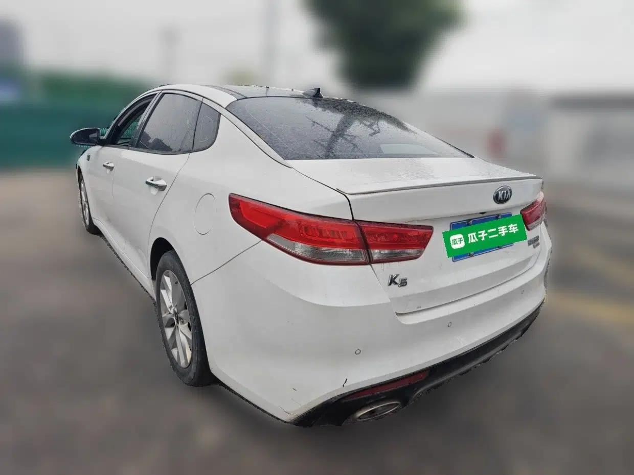 Kia K5 2016 1.6T Automatic LUX — миниатюра 4