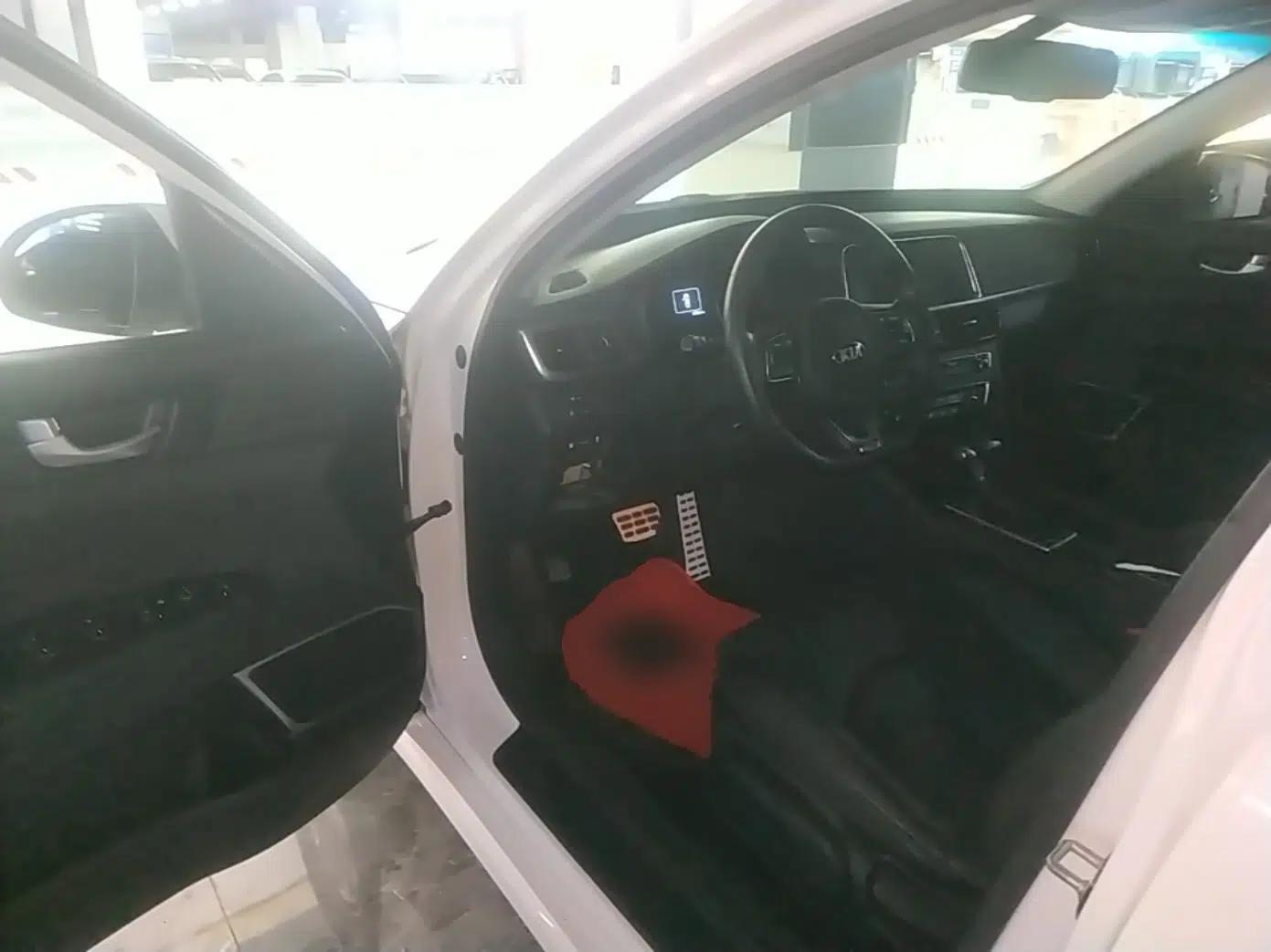 Kia K5 2016 1.6T Automatic LUX — миниатюра 19