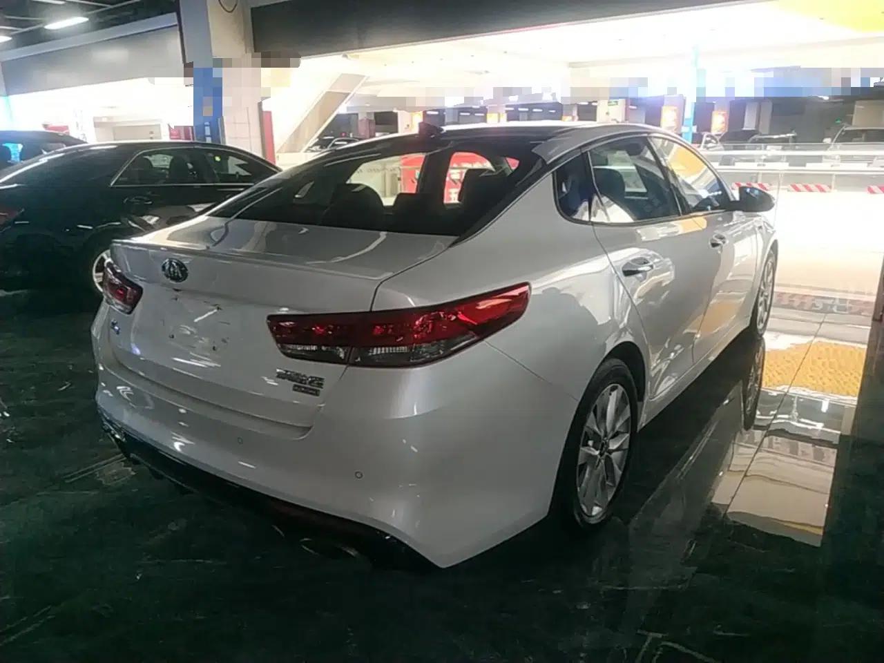 Kia K5 2016 1.6T Automatic LUX — миниатюра 6