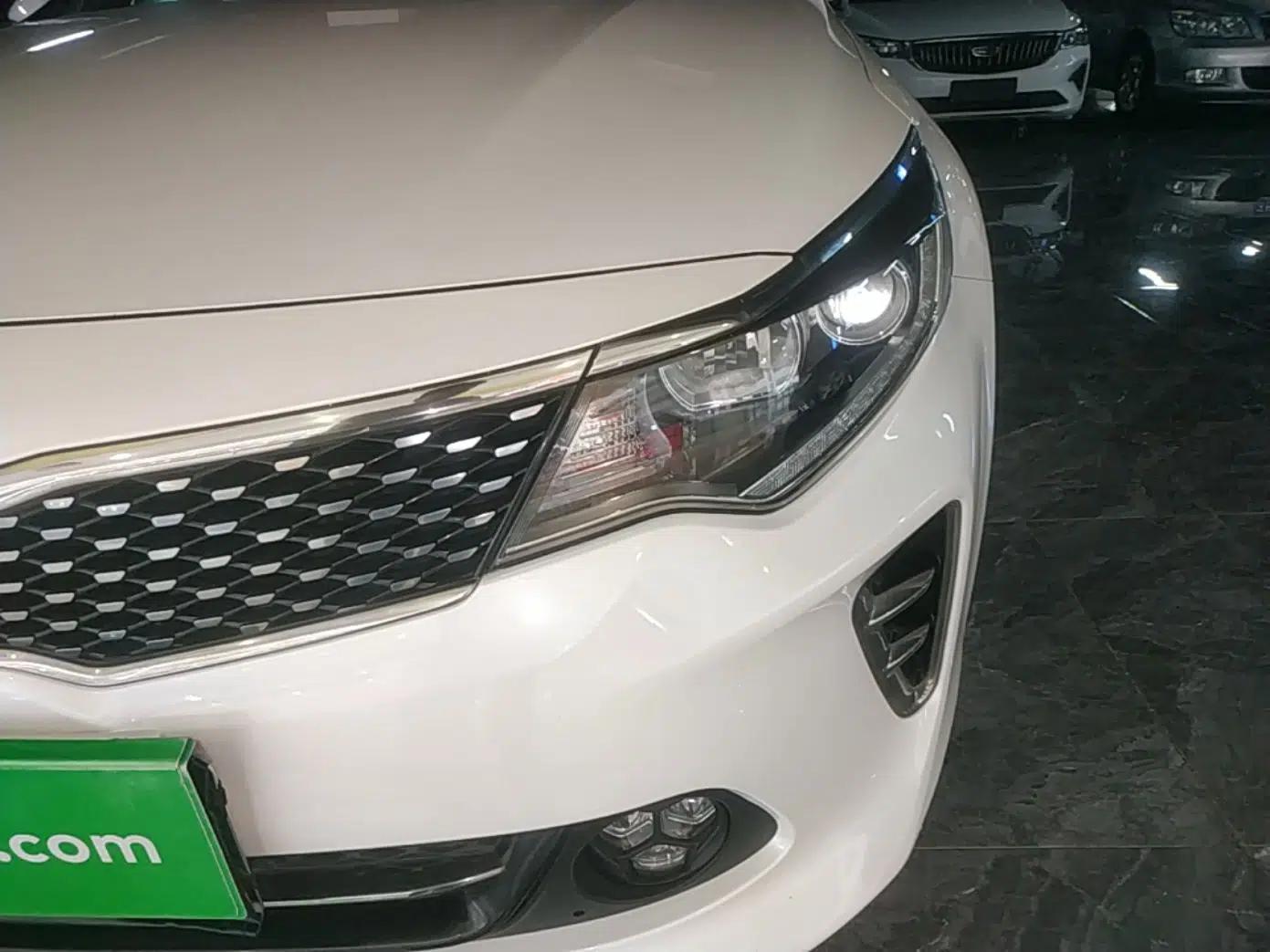 Kia K5 2016 1.6T Automatic LUX — миниатюра 9