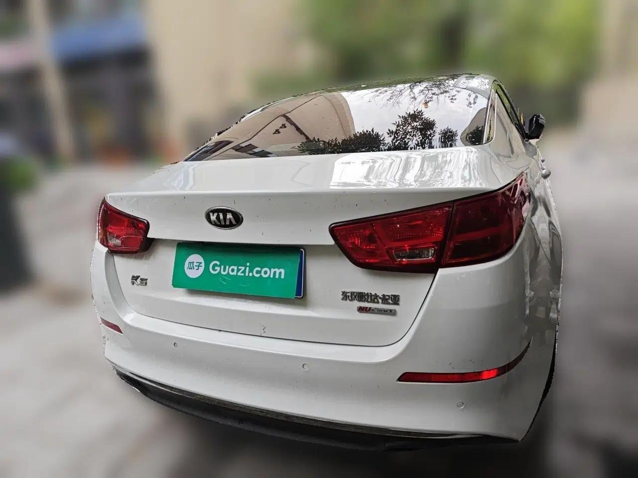 Kia K5 2014 2.0L Automatic LUXURY — миниатюра 5