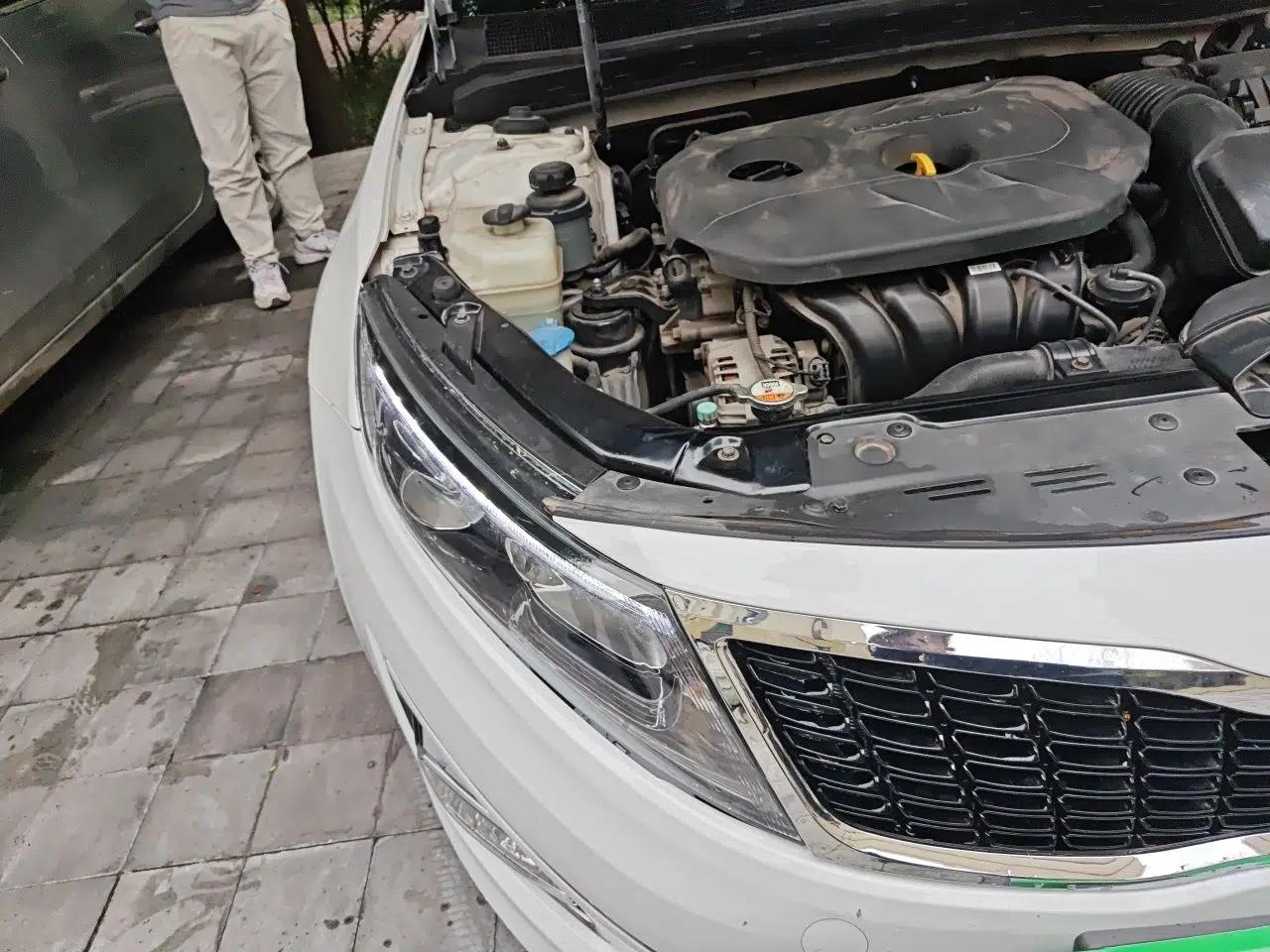 Kia K5 2014 2.0L Automatic LUXURY — миниатюра 7