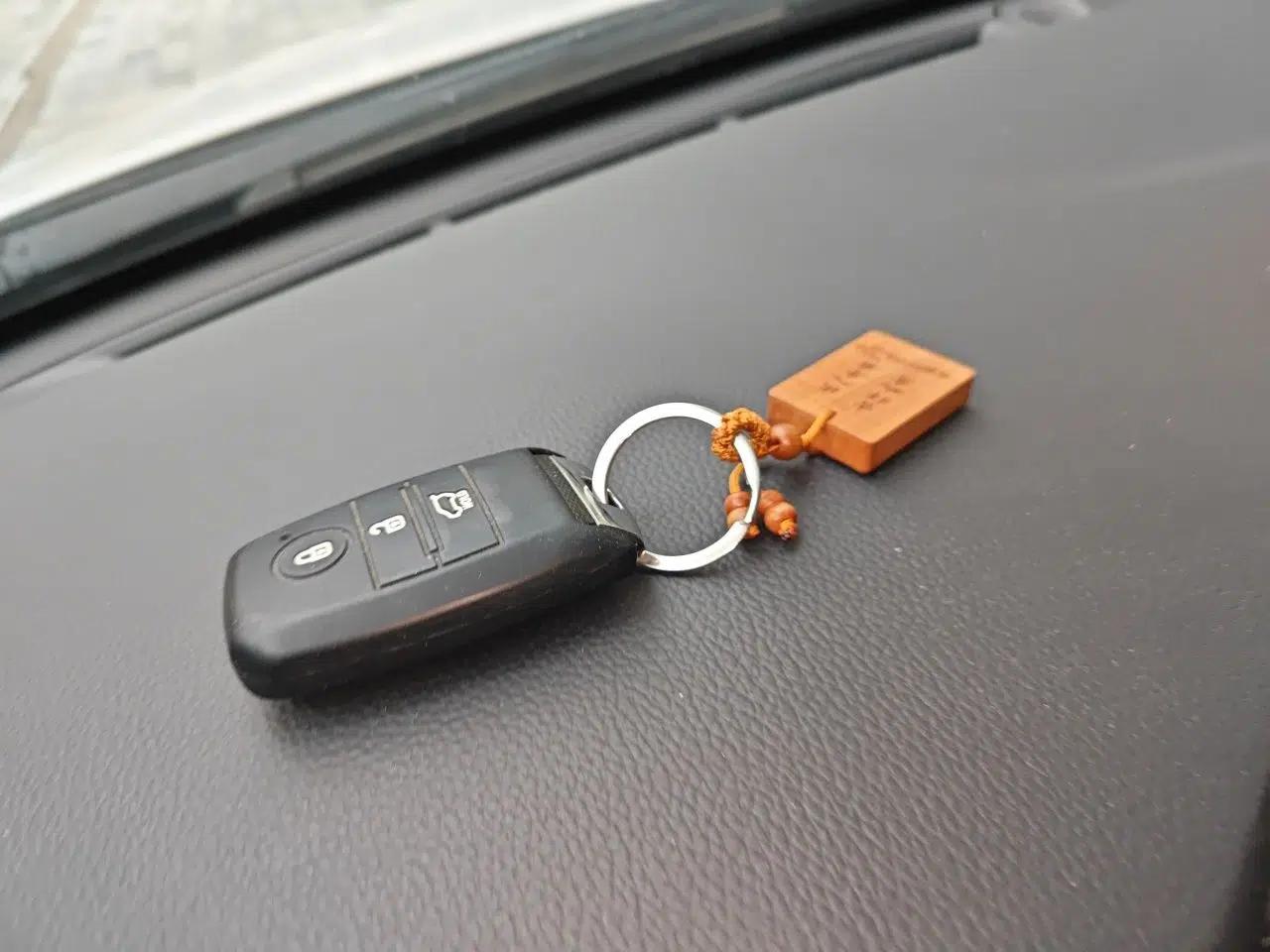 Kia K5 2014 2.0L Automatic LUXURY — миниатюра 9