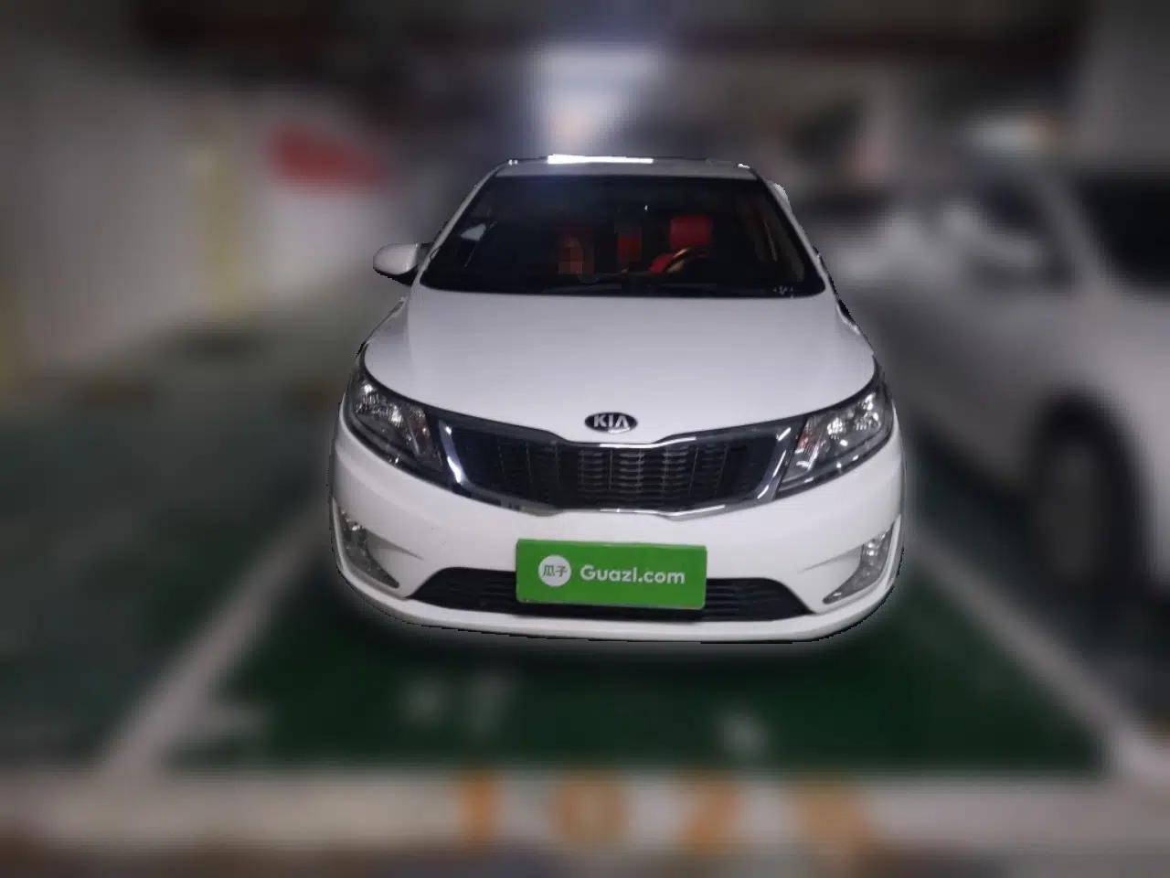 Kia K2 2012 Sedan 1.4L MT GLS Commemorative Edition — миниатюра 2