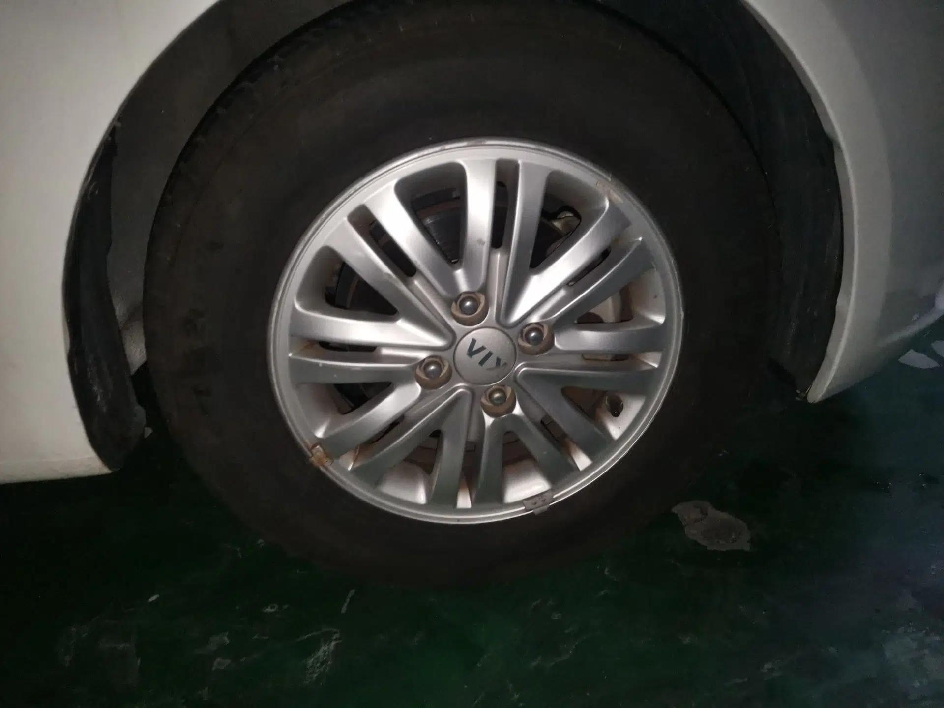 Kia K2 2012 Sedan 1.4L MT GLS Commemorative Edition — миниатюра 8