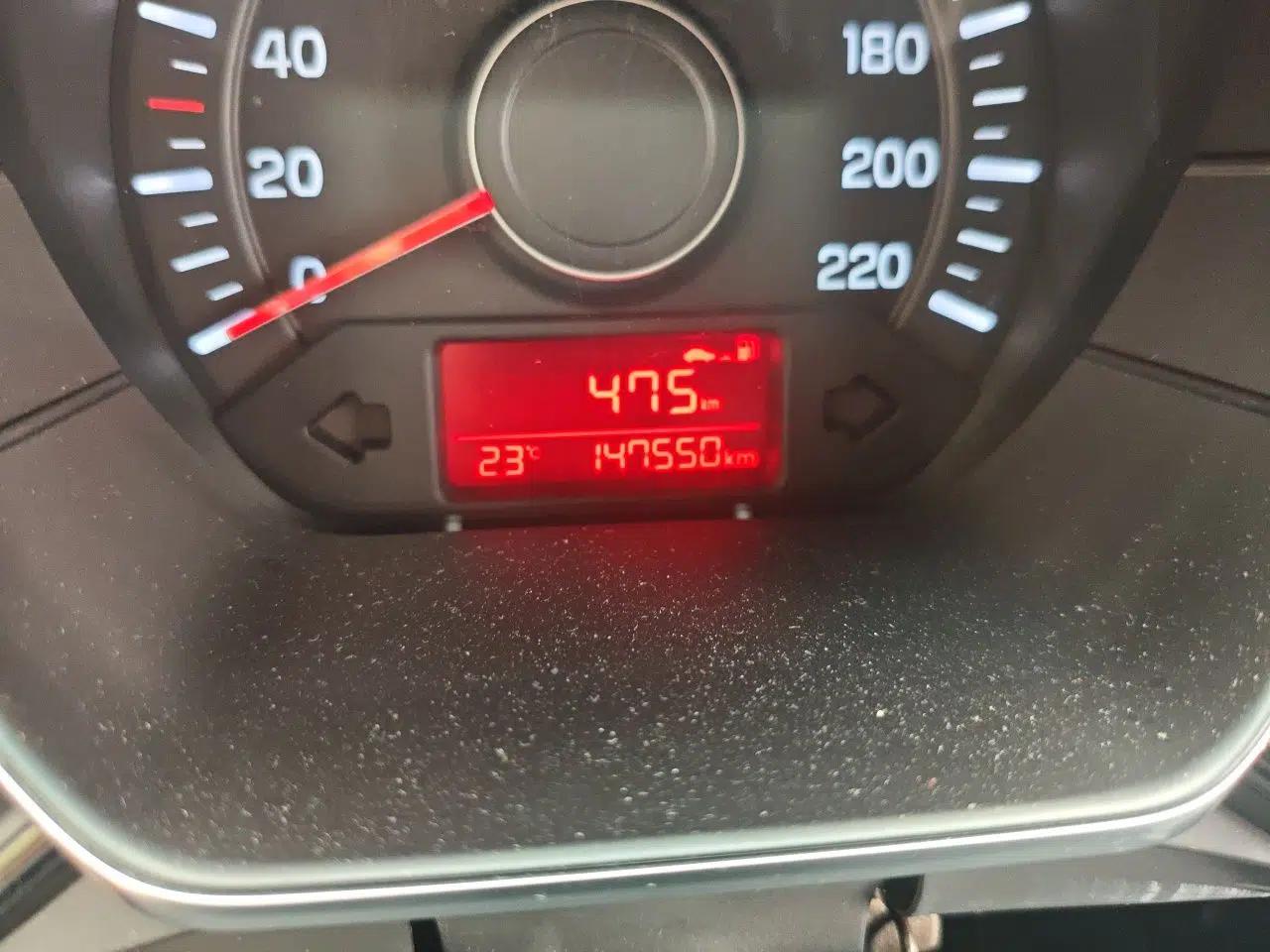 Kia K2 2015 Sedan 1.4L MT TOP — миниатюра 13