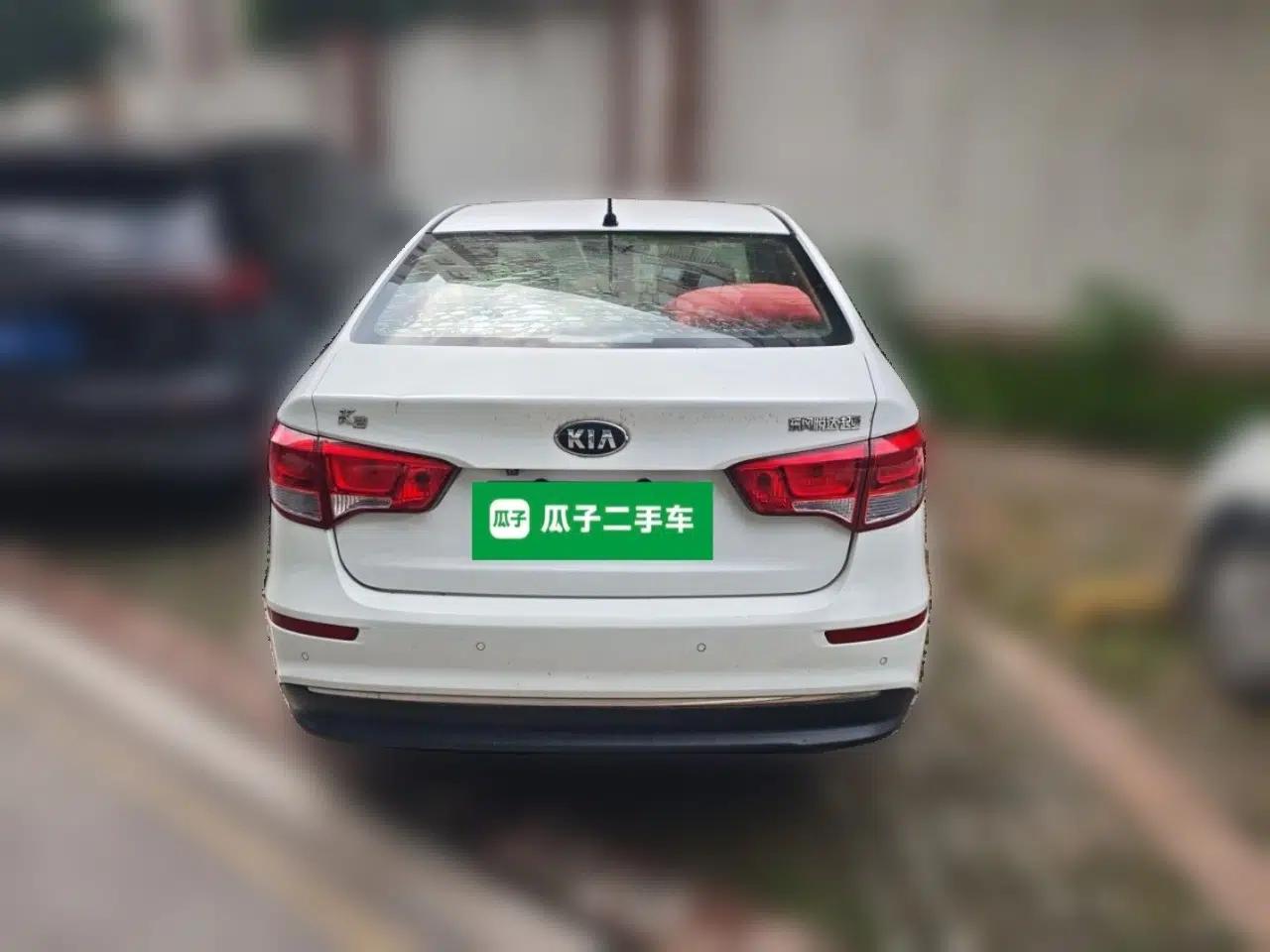 Kia K2 2015 Sedan 1.4L MT TOP — миниатюра 5