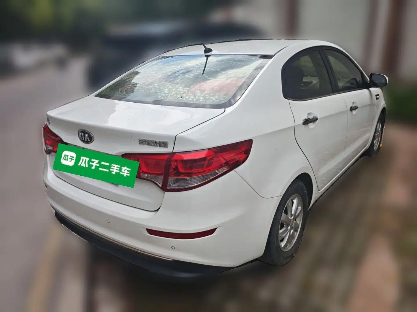 Kia K2 2015 Sedan 1.4L MT TOP — миниатюра 6