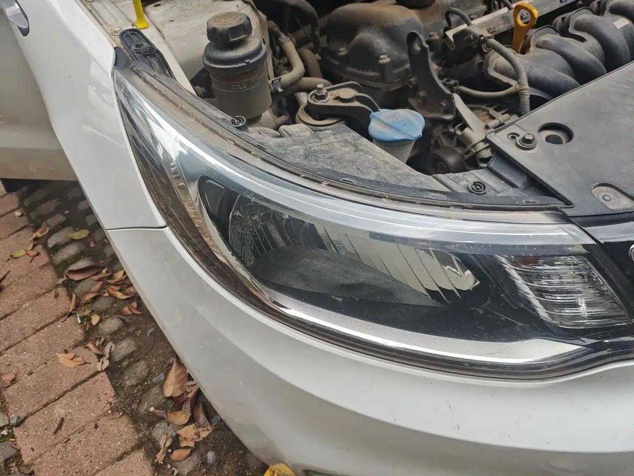 Kia K2 2015 Sedan 1.4L MT TOP — миниатюра 7