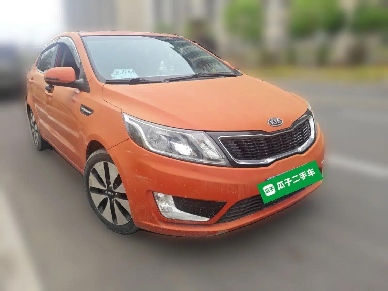 Kia K2 2011 Sedan 1.6L Automatic Transmission Premium — миниатюра 3