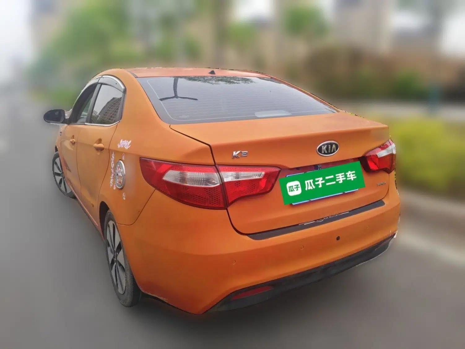 Kia K2 2011 Sedan 1.6L Automatic Transmission Premium — миниатюра 4