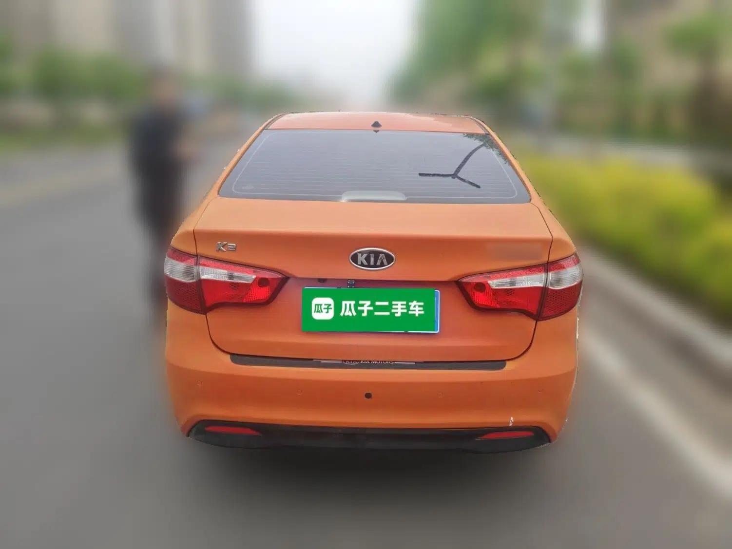 Kia K2 2011 Sedan 1.6L Automatic Transmission Premium — миниатюра 5