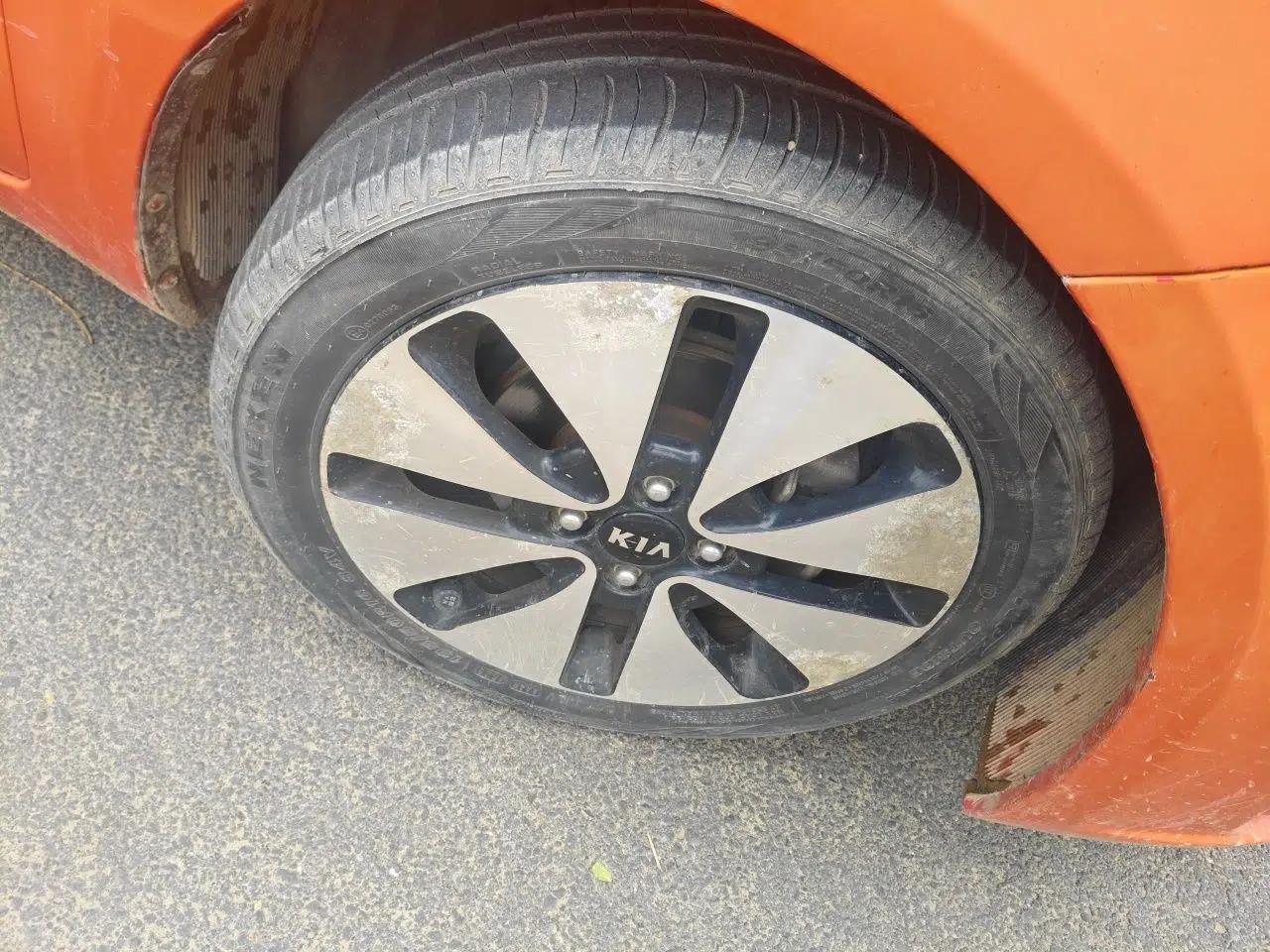 Kia K2 2011 Sedan 1.6L Automatic Transmission Premium — миниатюра 8