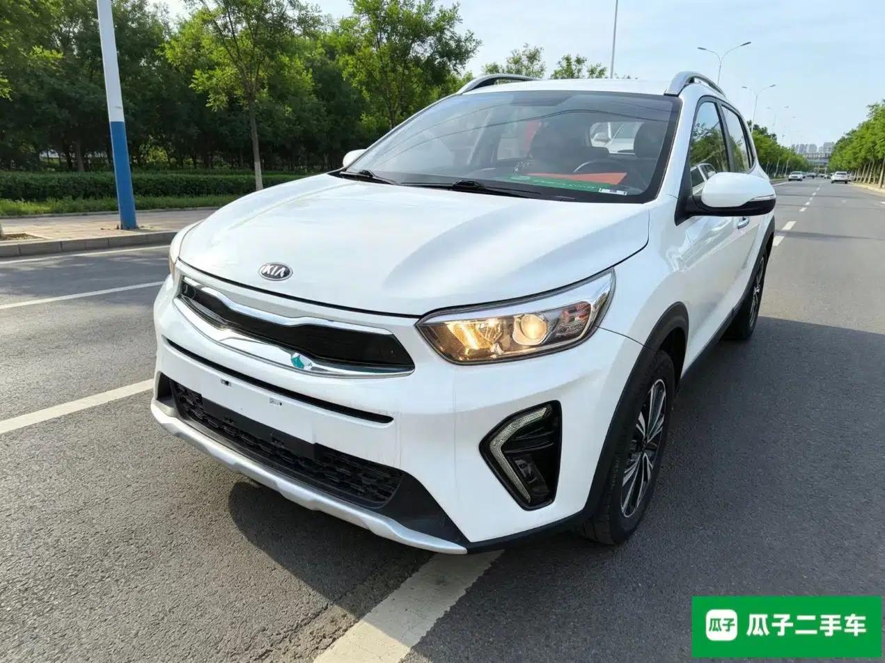 Kia kx1 Stonic 2019 1.4L Automatic Fun Edition China VI — миниатюра 1