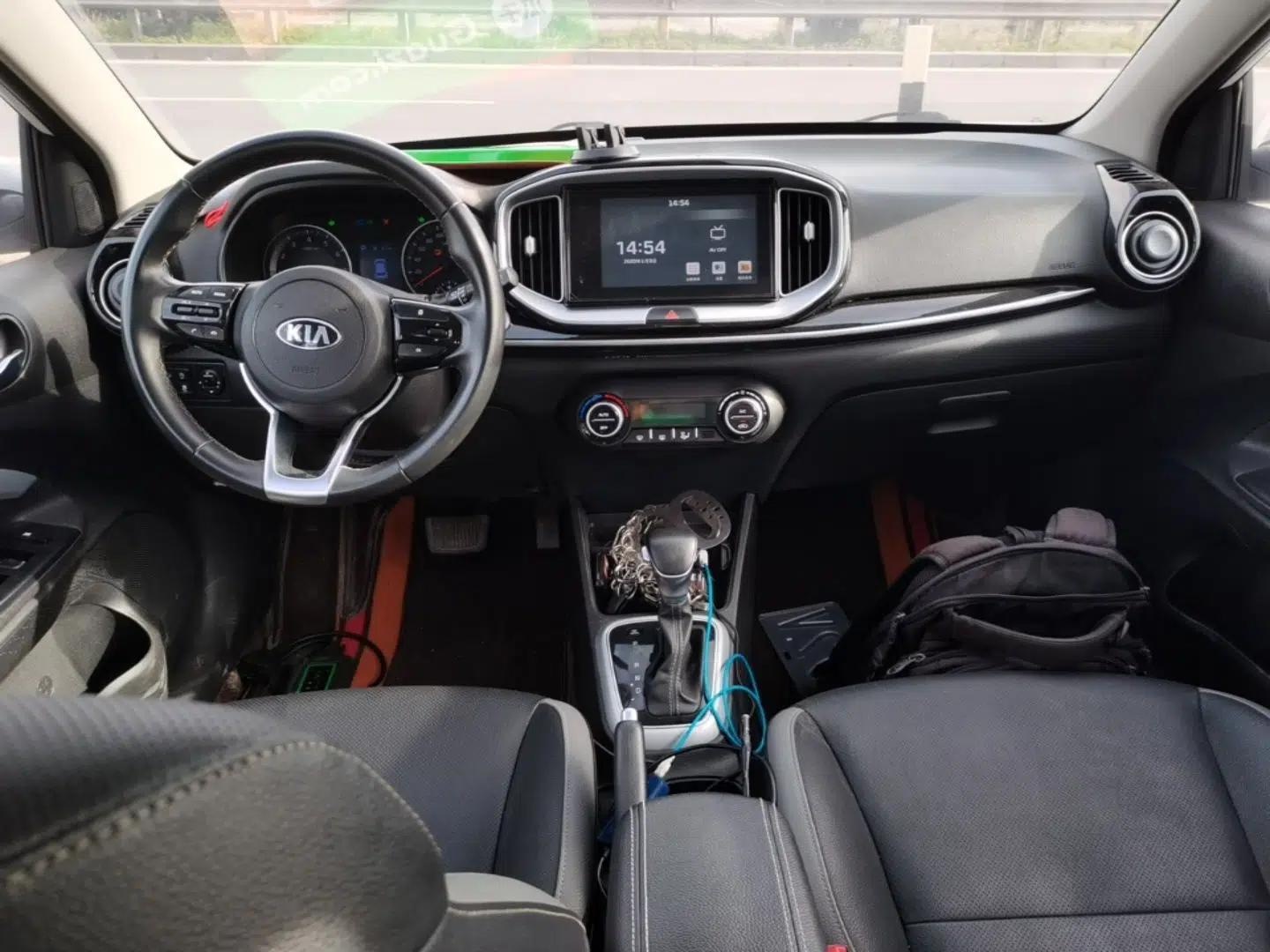 Kia kx1 Stonic 2019 1.4L Automatic Fun Edition China VI — миниатюра 13