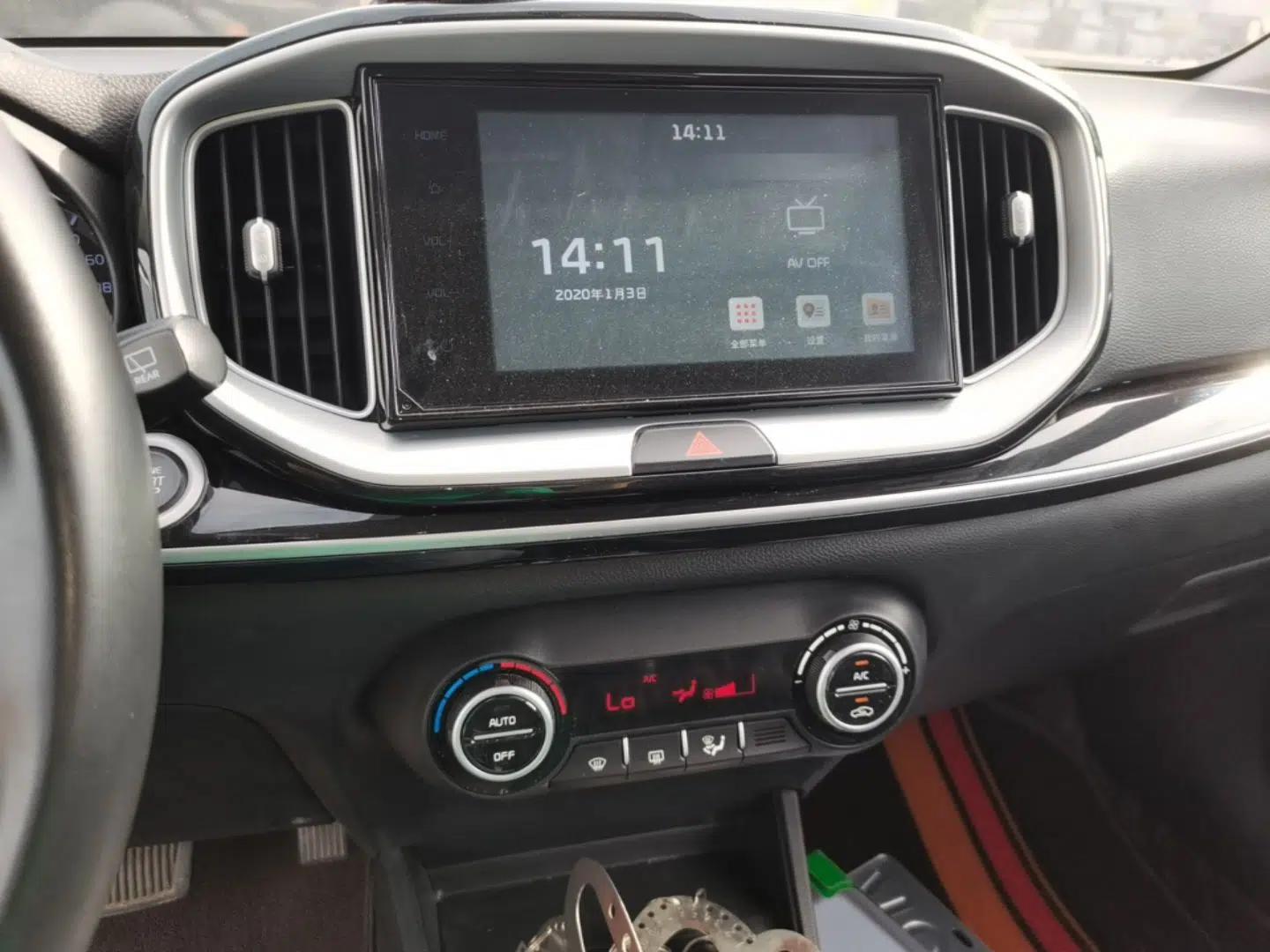 Kia kx1 Stonic 2019 1.4L Automatic Fun Edition China VI — миниатюра 16
