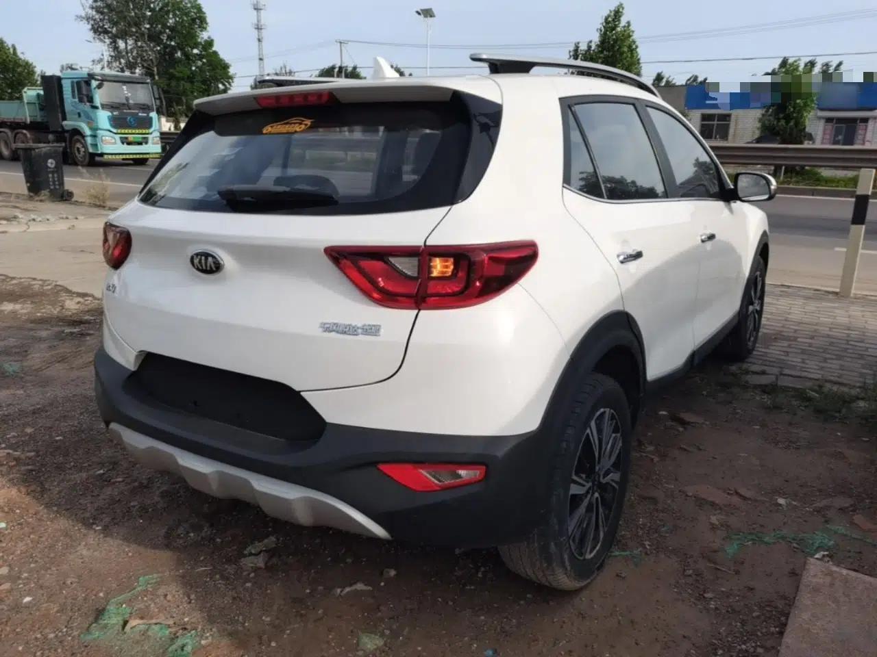 Kia kx1 Stonic 2019 1.4L Automatic Fun Edition China VI — миниатюра 6