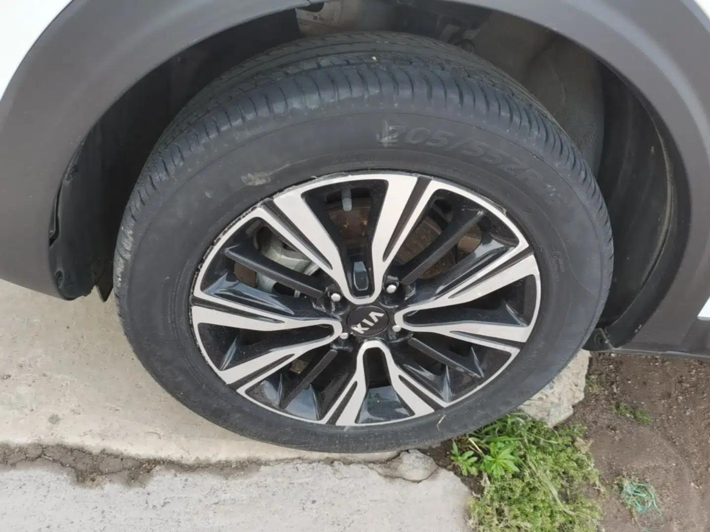Kia kx1 Stonic 2019 1.4L Automatic Fun Edition China VI — миниатюра 8