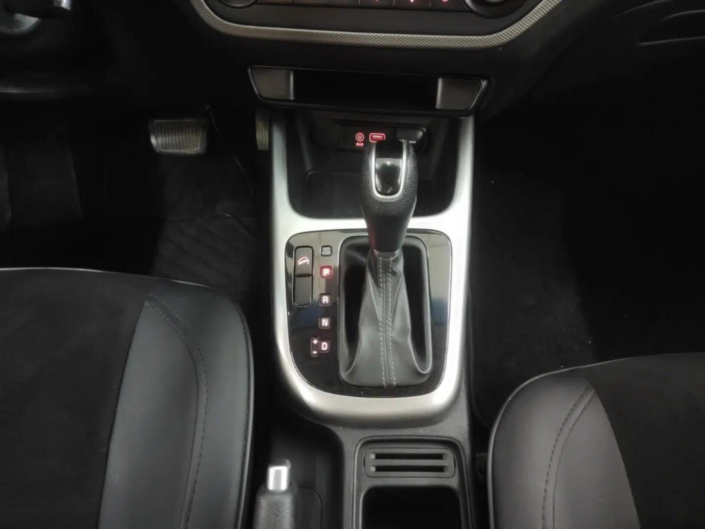 Kia KX3 2015 1.6L Automatic Two-Wheel Drive GLS — миниатюра 17