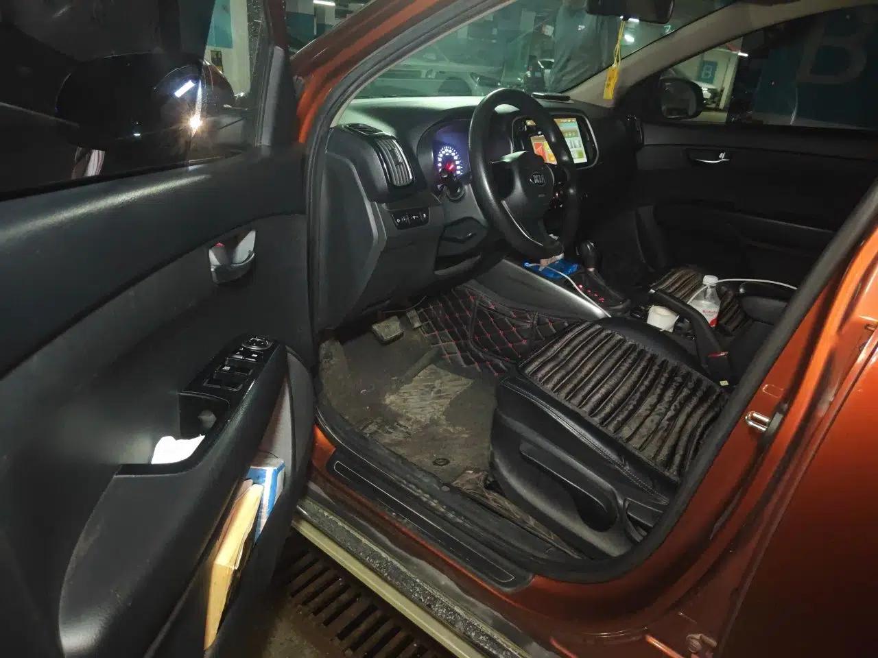 Kia KX3 2015 1.6L Automatic Two-Wheel Drive DLX — миниатюра 17