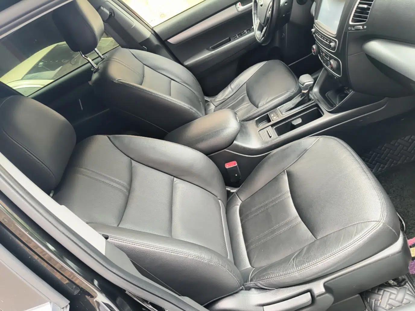Kia Sorento 2013 2.4L 7-seat Gasoline Luxury Edition — миниатюра 23