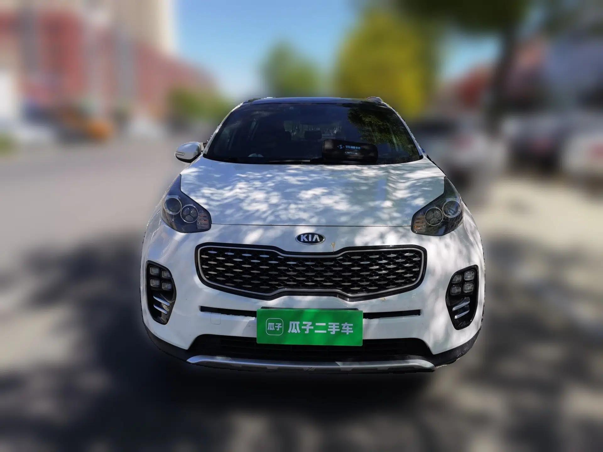 Kia KX5 2017 1.6T Automatic Two-Wheel Drive 15th Anniversary Special Edition DLX — миниатюра 2