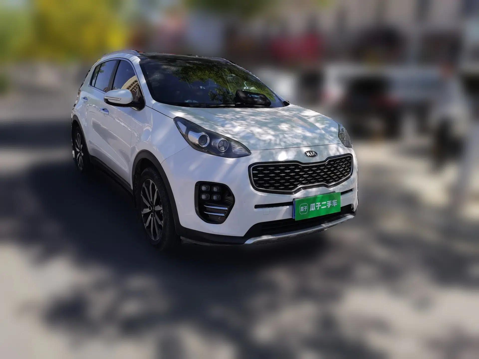 Kia KX5 2017 1.6T Automatic Two-Wheel Drive 15th Anniversary Special Edition DLX — миниатюра 3